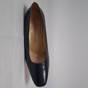 Enzo Angiolini Black Leather Square-Toe Flat